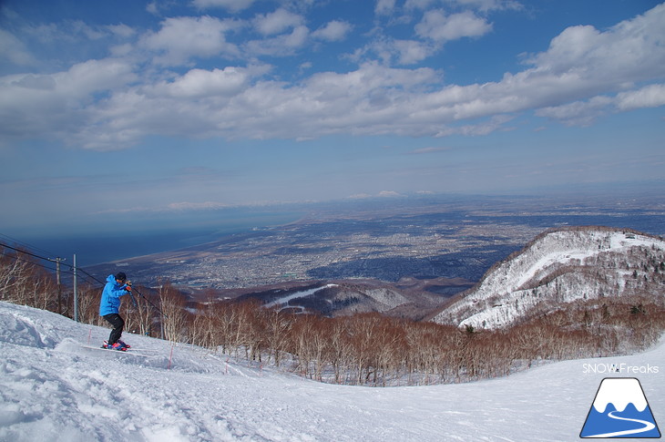 サッポロテイネ モノスキーで春雪遊び・尾形信とゆかいな仲間たち♪